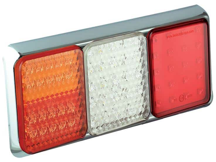 LED Rücklicht mit Chromrand | 12-24v | 40cm Kabel | 100CSTIWFMLE