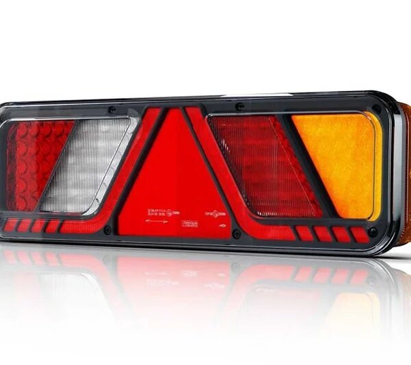 Rechts | LED-Anhängerbeleuchtung | 24v | Voll-LED | CAN-bus-proof | 7-PIN AMP | VC-7002B7