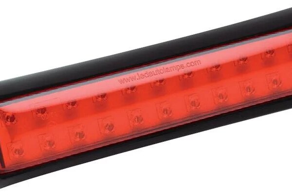 LED Nebelscheinwerfer slimline | 12-24v | 40cm Kabel | 200FME