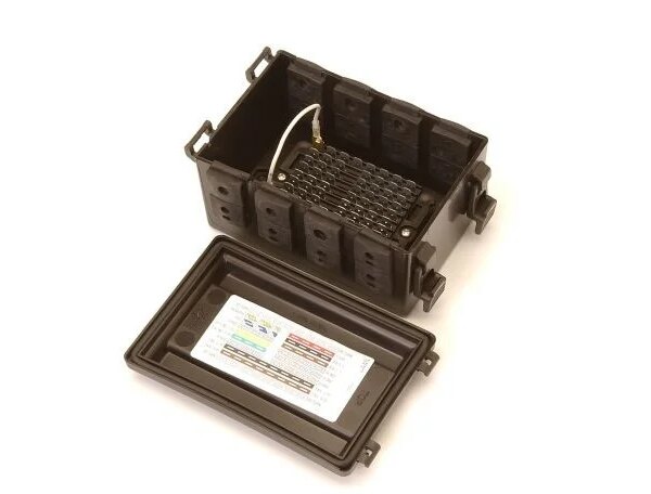 Anschlusskasten hohes Modell 16x Eingang IP54